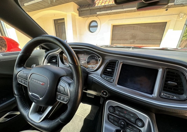 Dodge Challenger cena 249900 przebieg: 82000, rok produkcji 2020 z Ostrowiec Świętokrzyski małe 781